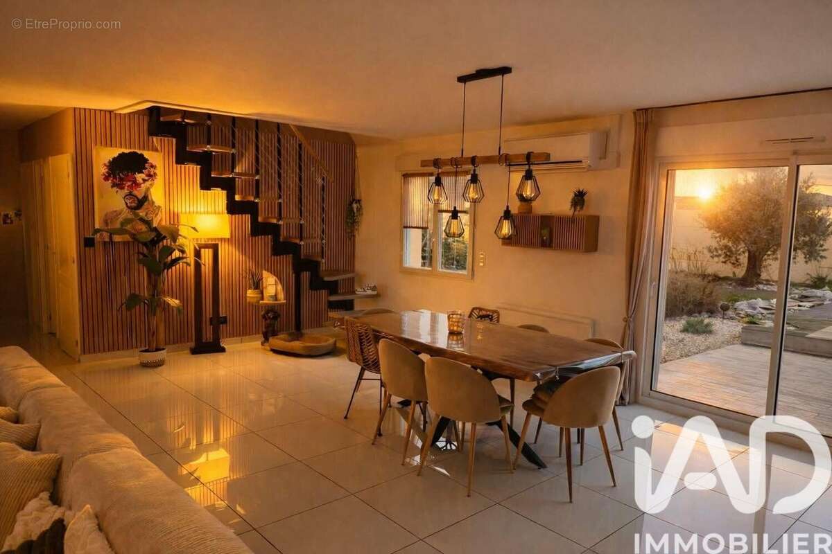 Photo 2 - Maison à BOURGES