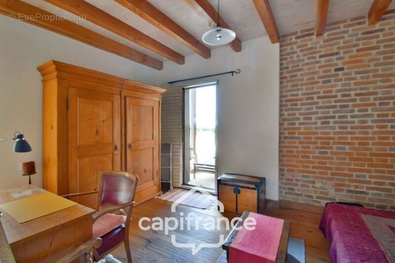 Propriété avec gîtes et chambres d’hôtes dans dépendances séparées et Maison bressane rénovée de 140 m² – Terrain 4374 m² –LOUHA - photo 51