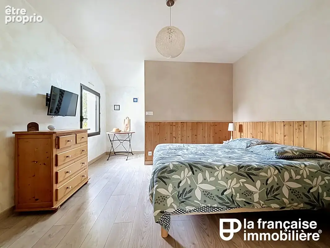 Maison Chateaugiron- plain-pied- dépendance - centre-ville - photo 6