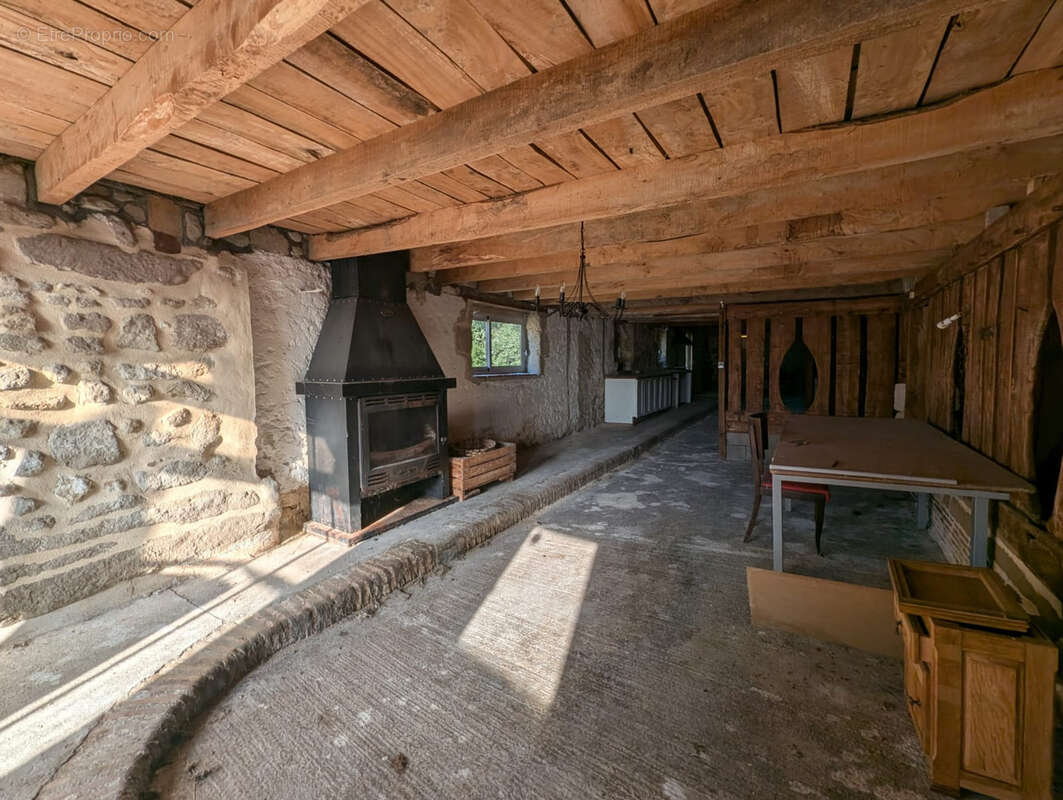 Superbe propriété avec de nombreuses dépendances en campagne - photo 8