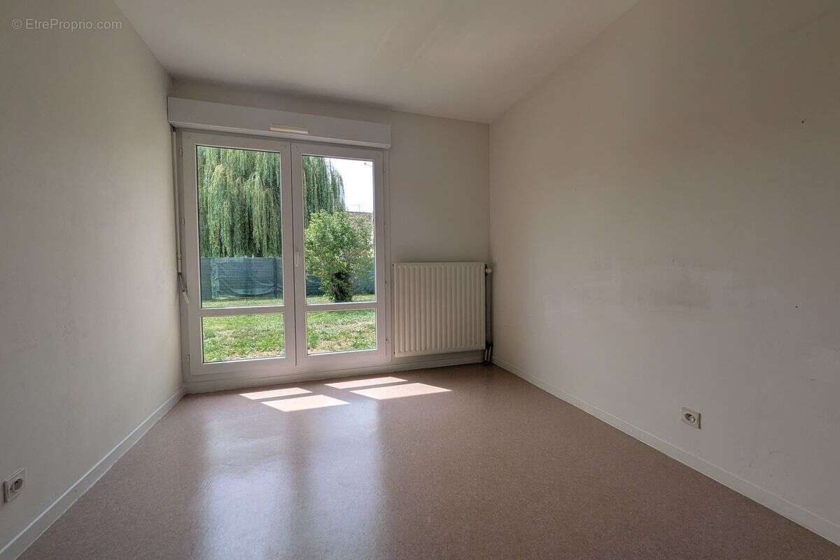 A vendre - brevonnes – 31 rue de la gare - photo 6