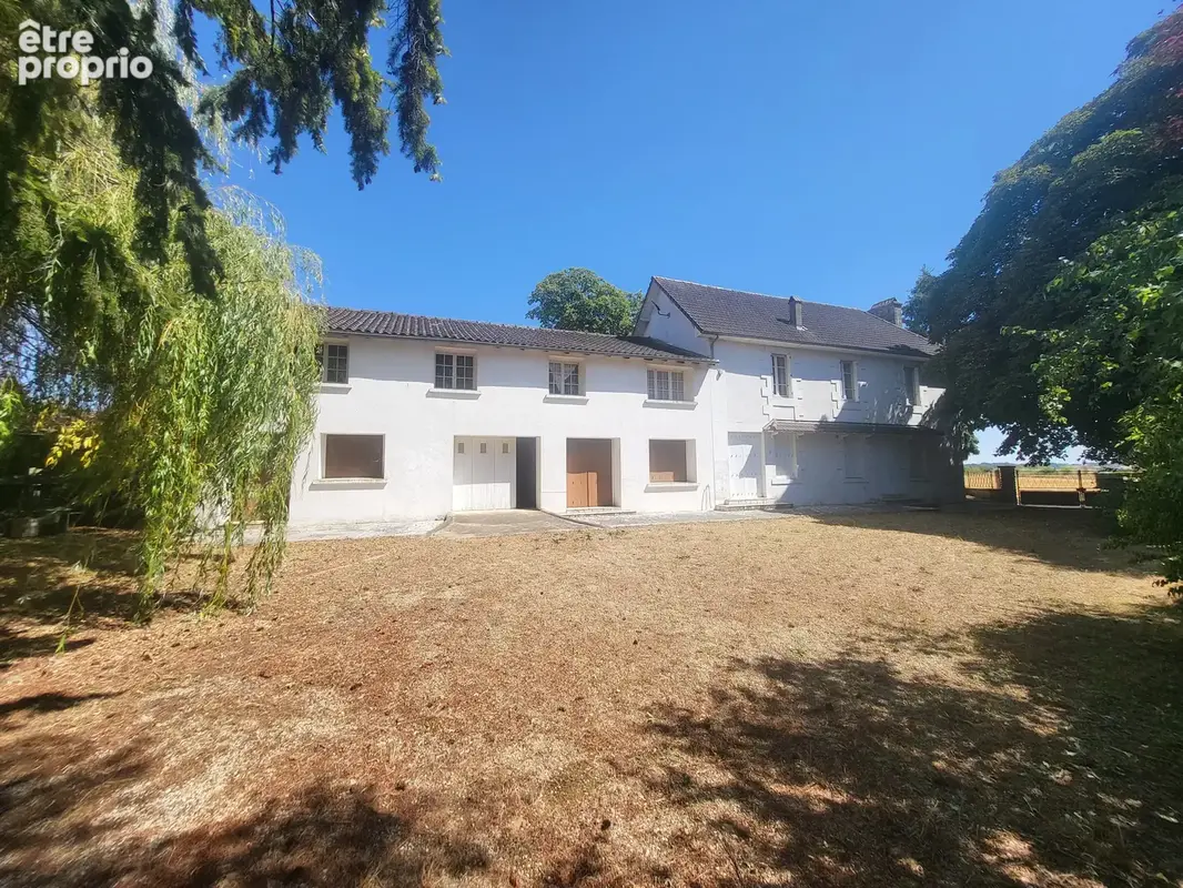 Maison à LA CHAPELLE-MOULIERE
