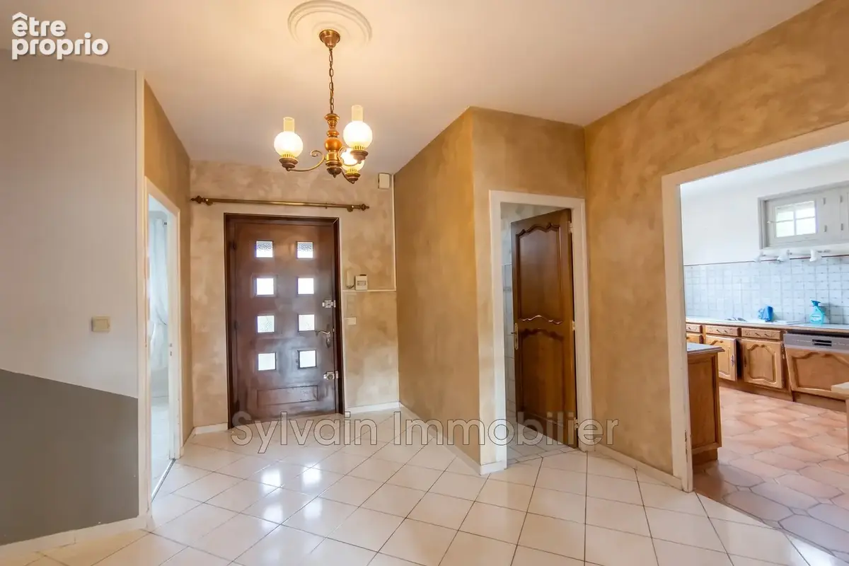Maison 8 pièces 153 m² à vendre à Aumale (76390) - photo 4