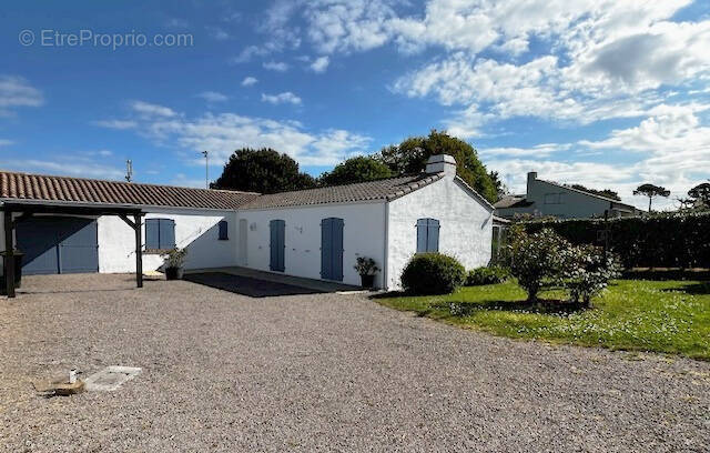 Maison à SAINT-MICHEL-CHEF-CHEF