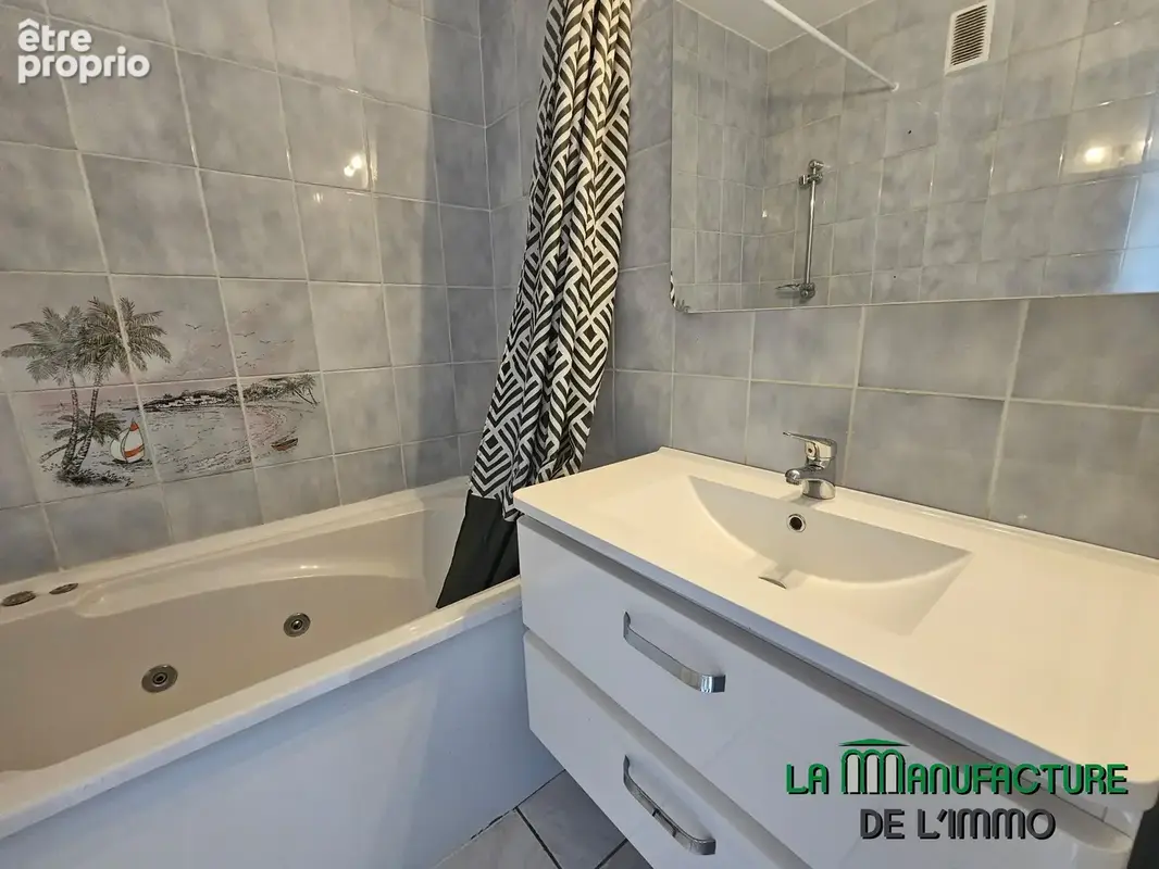 Appartement F3 - 64,94M2 - Cave - Saint-Etienne Secteur La Métare - photo 7