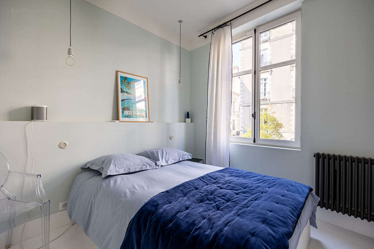 Appartement de prestige 134 m² dans un immeuble de caractère avec ascenseur et parking. - photo 12