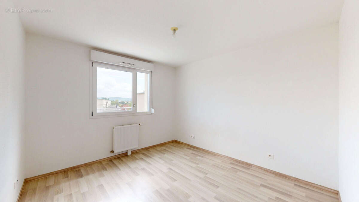 Appartement 44 m² à Besancon  - photo 9