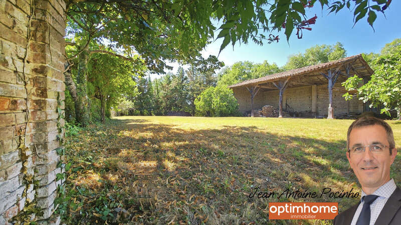 Maison à SAINTE-FOY-DE-PEYROLIERES