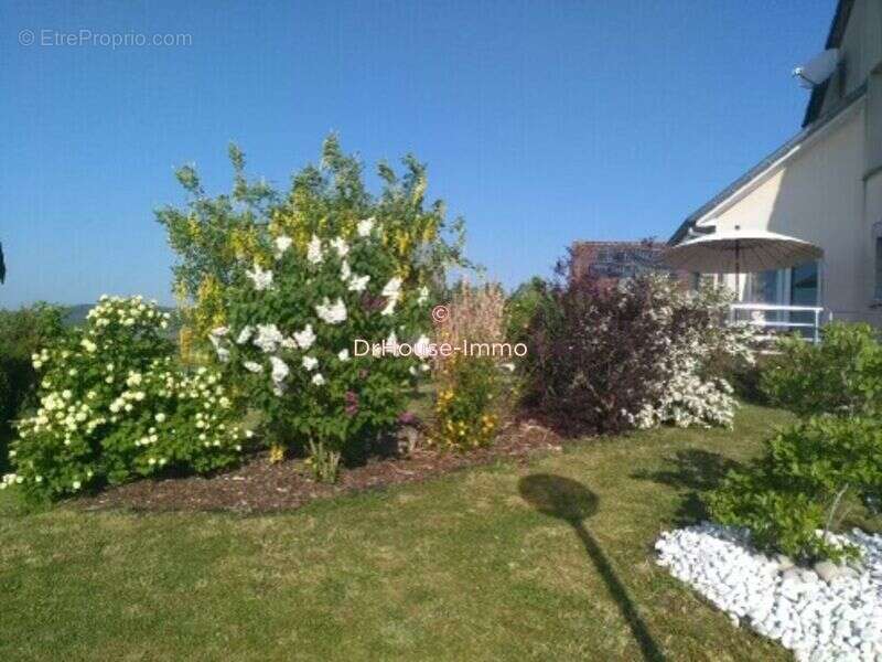 Maison à CONTREXEVILLE