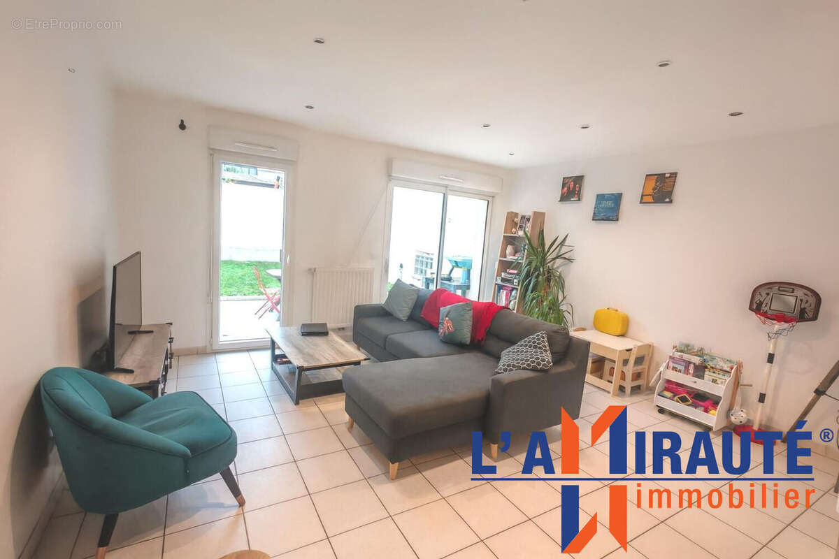 Maison à SARTROUVILLE