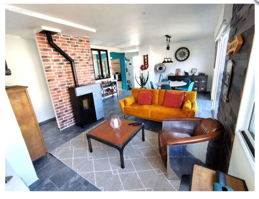 Maison à PONTCHATEAU