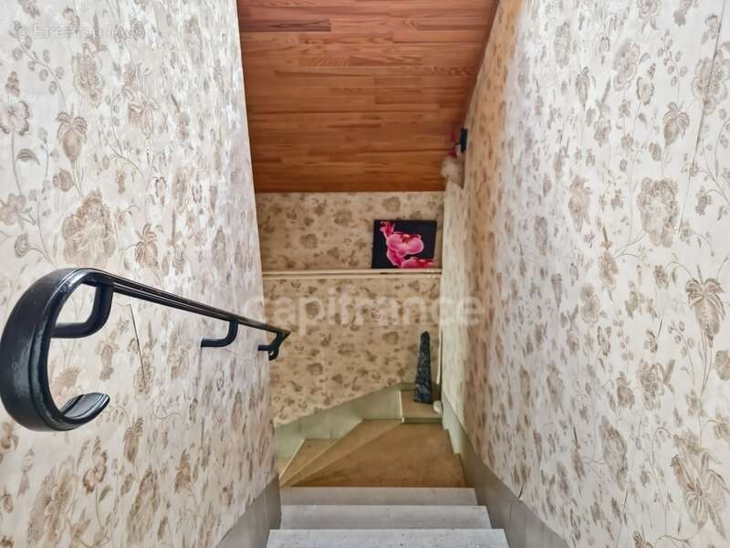 Maison à YVRE-L&#039;EVEQUE