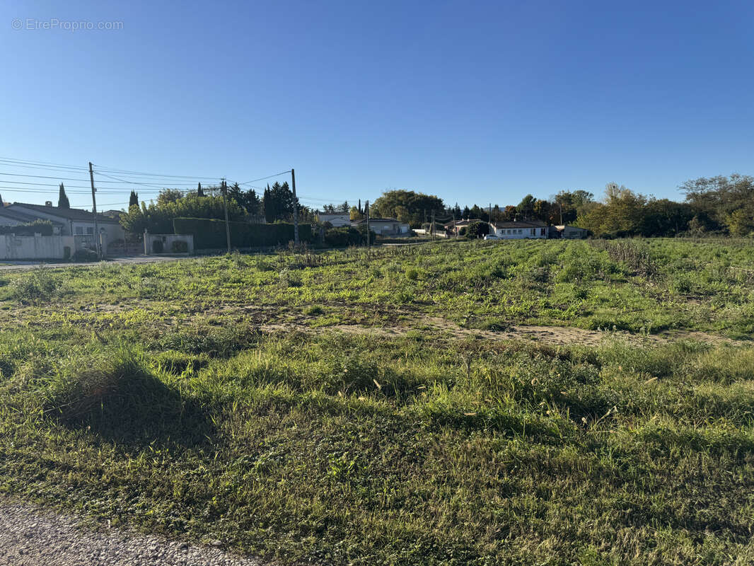 Terrain à MONTBOUCHER-SUR-JABRON