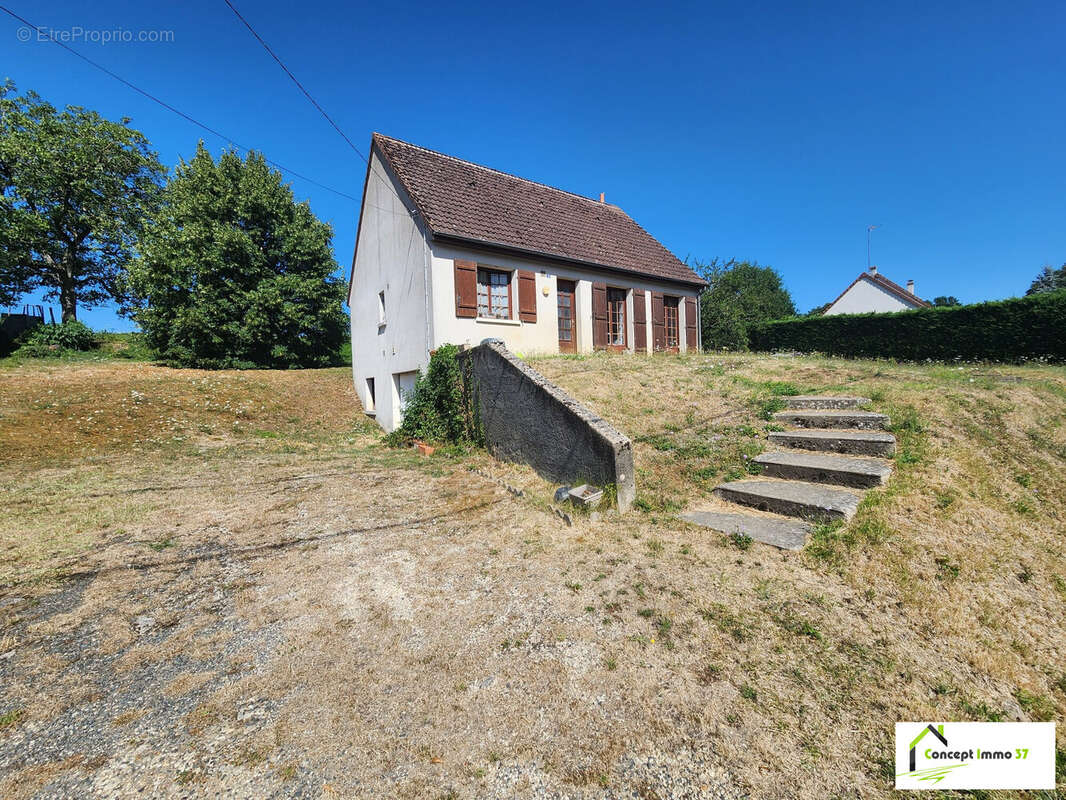 Maison 73 m² à Dierre  - photo 2