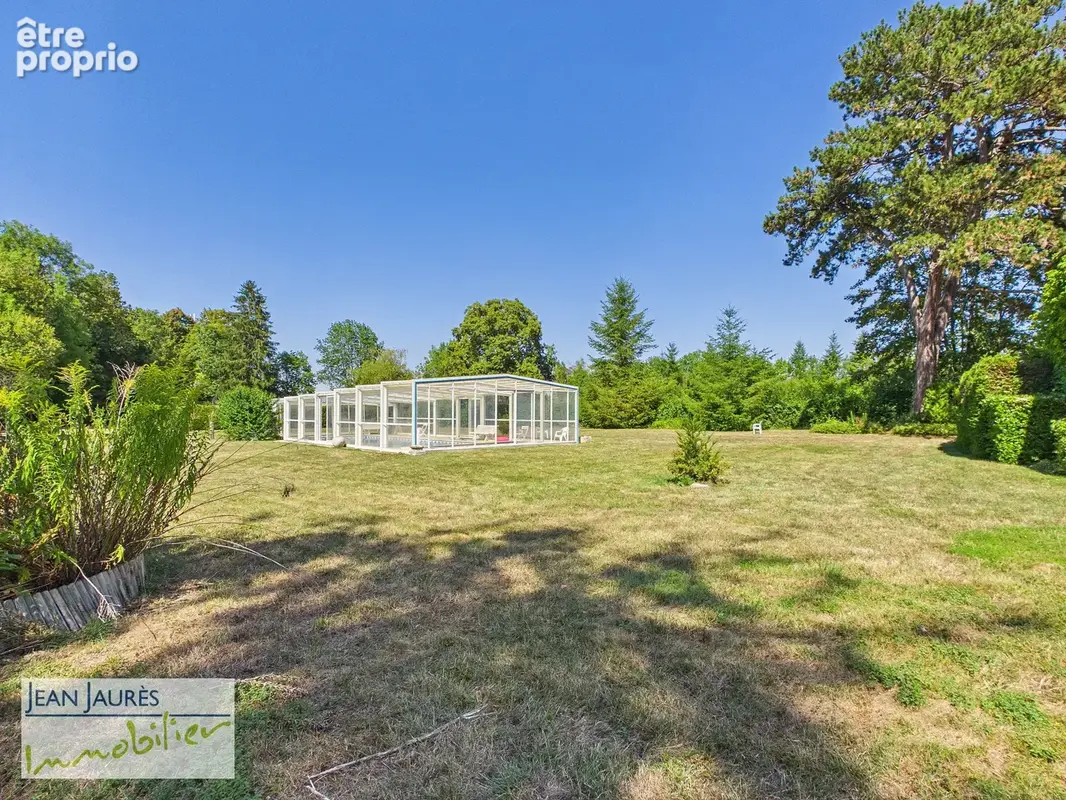 Propriété familiale des années 60 avec parc et piscine - photo 18