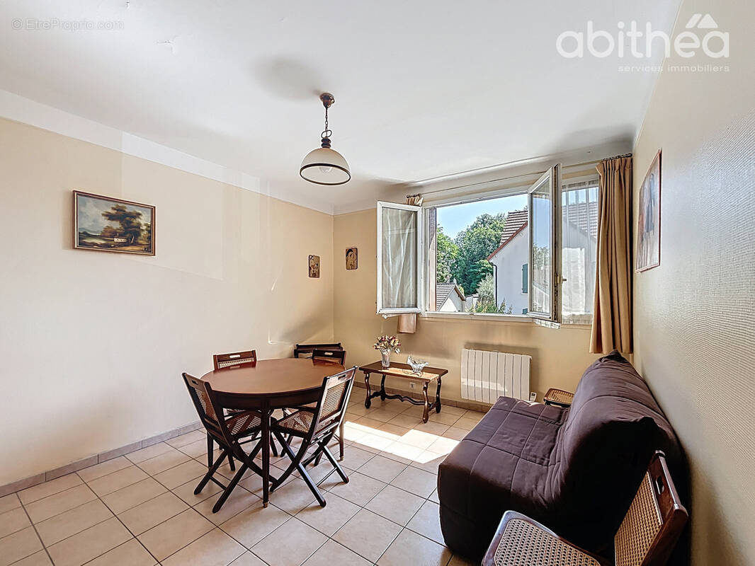 Appartement à CHOISY-LE-ROI