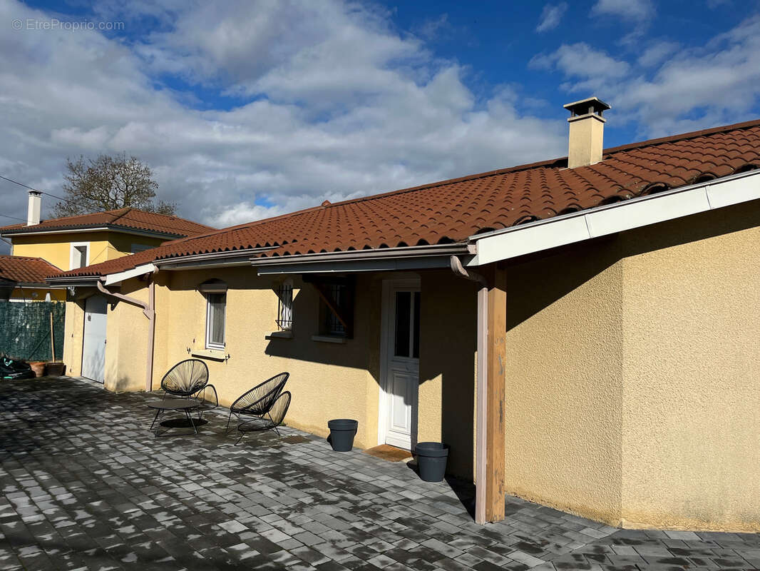 Maison à SAINT-ANDRE-DE-CORCY