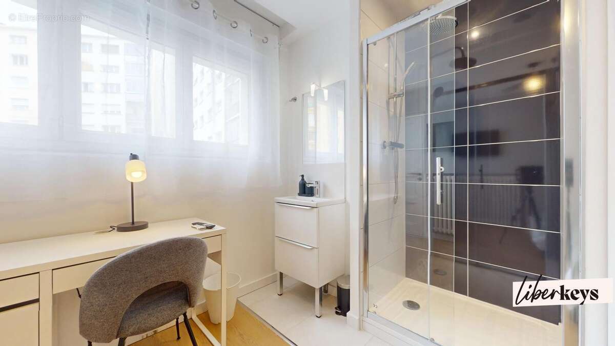 A VENDRE T3 DE 48 M2 - Avenue De Chevene 74000 ANNECY. - - photo 7