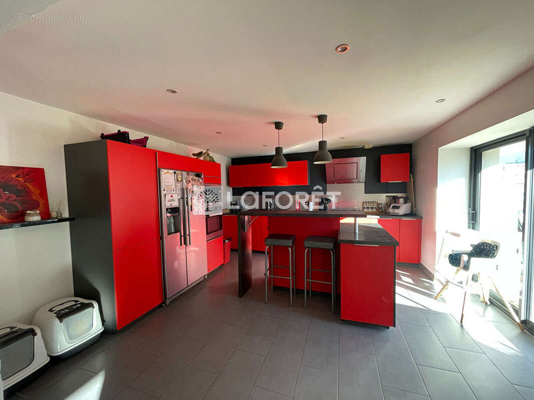 Maison à LONS-LE-SAUNIER