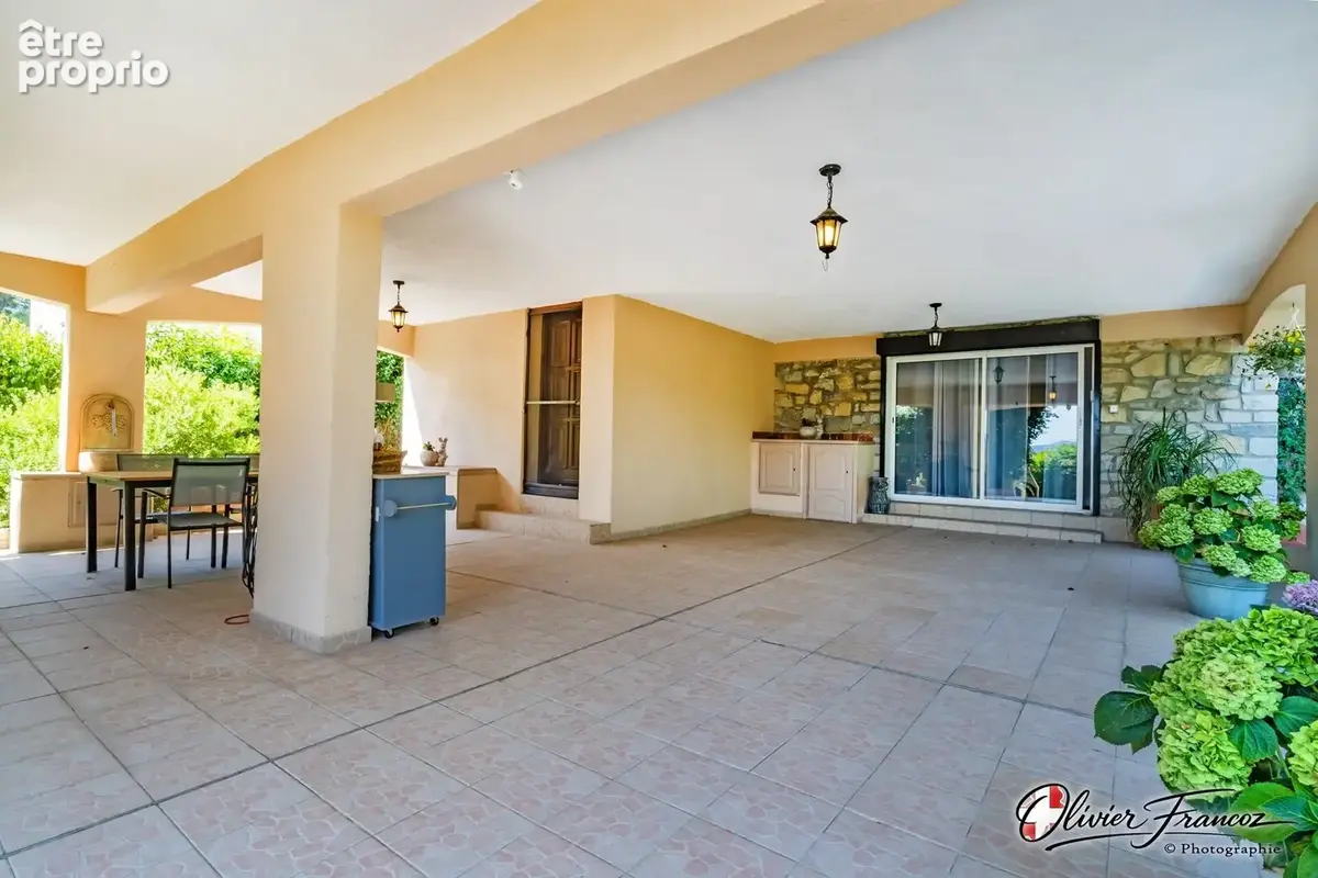 Maison 7 pièces 215 m² à vendre à La Ciotat (13600) - photo 12