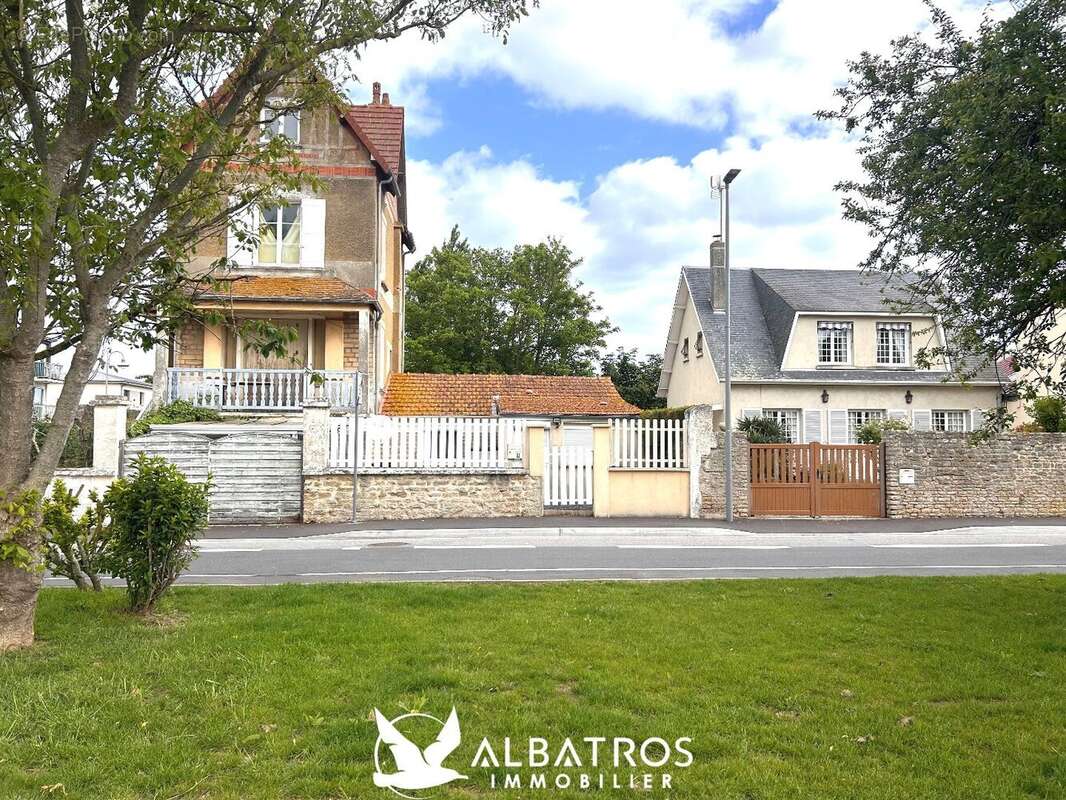 Appartement à COURSEULLES-SUR-MER