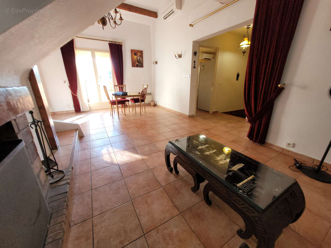 Maison à SALLES-D'AUDE