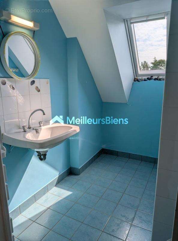 Maison Familiale centre ville de Guer 107 m² hab sur 635m² de terrain clos - Garage - photo 20