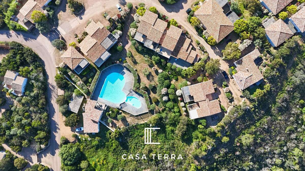 Maison à PORTO-VECCHIO