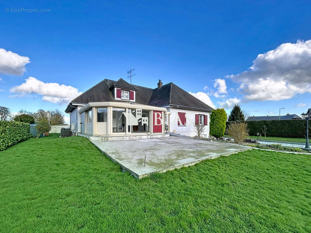 Maison à VIEUX-MANOIR