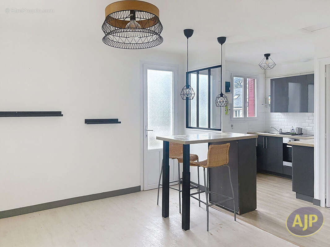 Appartement à LE POULIGUEN