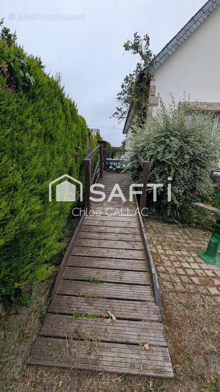 Maison 143 m² à Callac  - photo 4