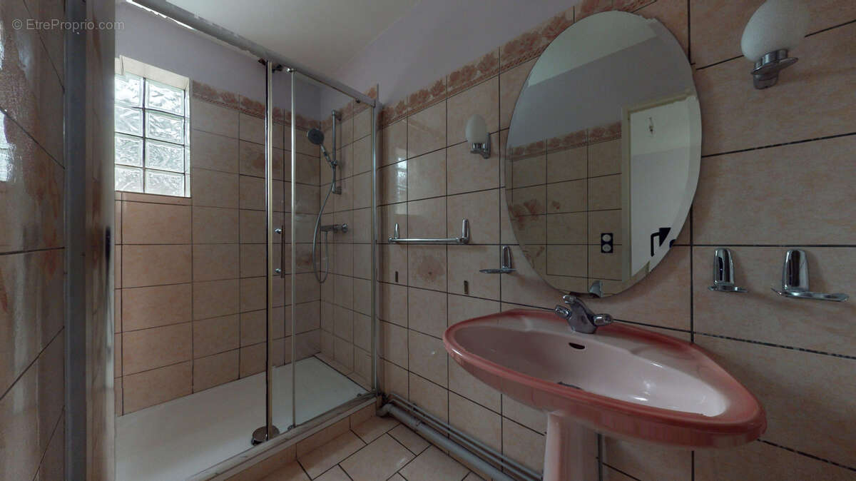 Maison à MONTIGNY-LES-CORMEILLES