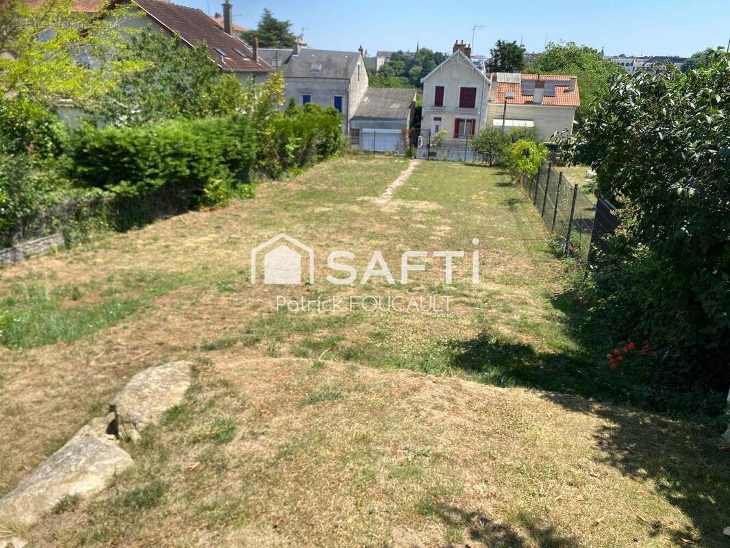 Photo 1 - Terrain à POITIERS