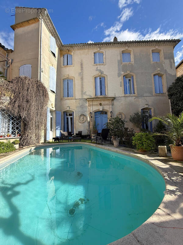 Maison à SAINT-GILLES