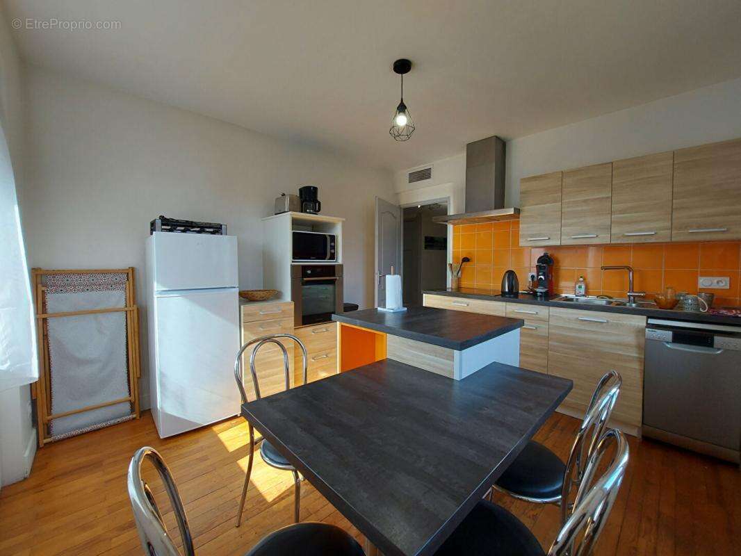 Appartement à SEVRIER