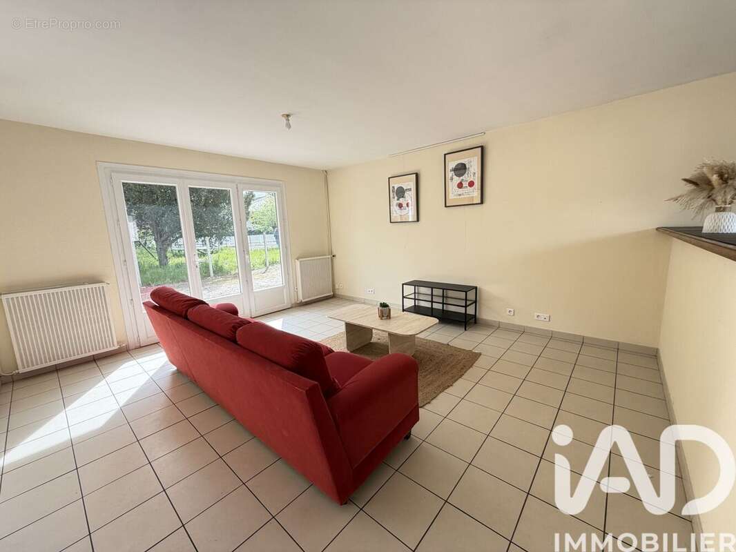 Photo 2 - Maison à AMBARES-ET-LAGRAVE