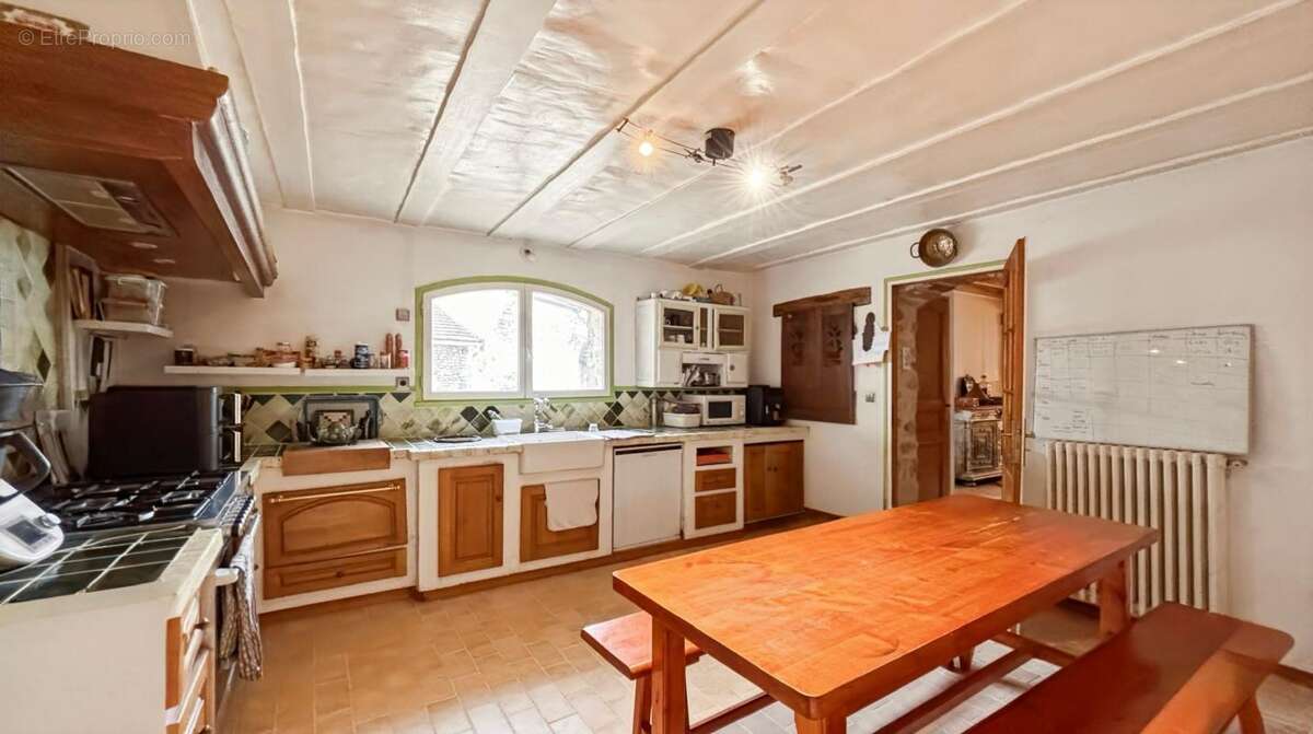 Maison à MORIGNY-CHAMPIGNY