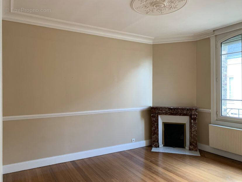 Appartement à COMPIEGNE