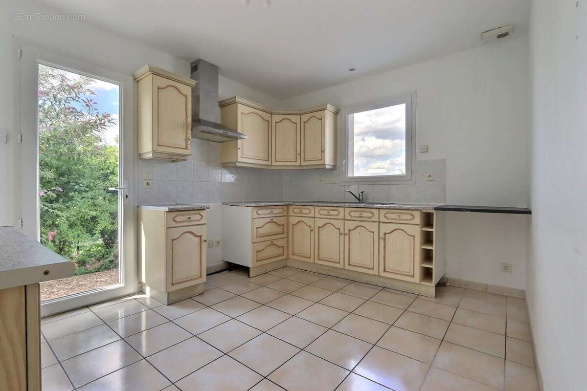 Maison 119 m² à Romagnat  - photo 4