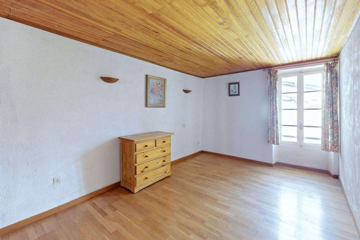 Maison à CABRIES
