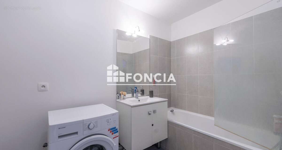 Appartement à ATHIS-MONS