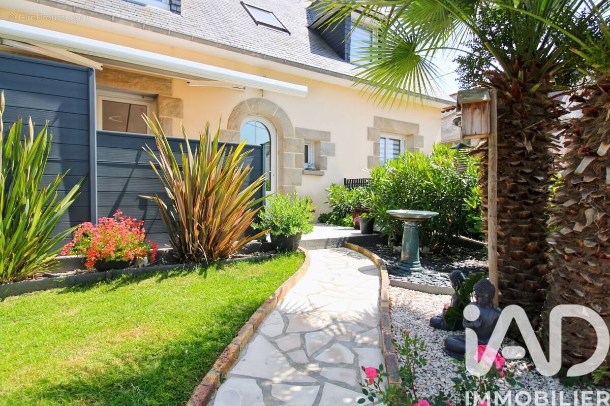 Photo 1 - Maison à POMMERET