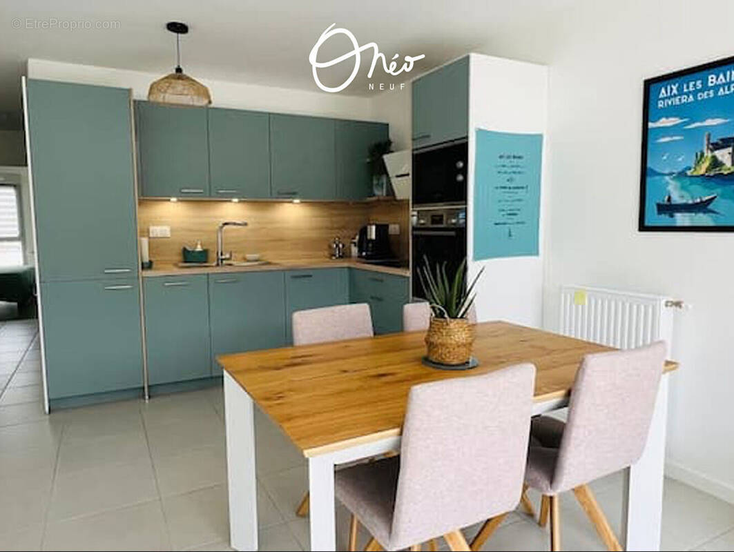 Appartement à NANCY-SUR-CLUSES