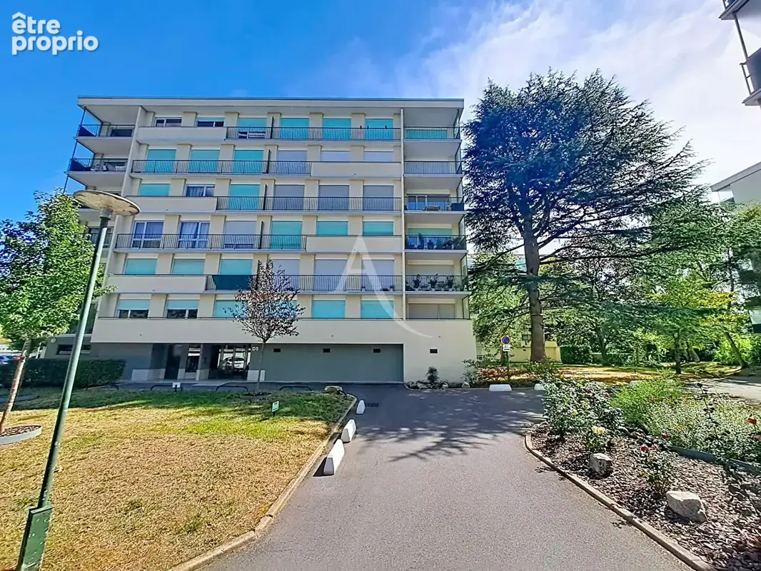 Appartement à ARPAJON