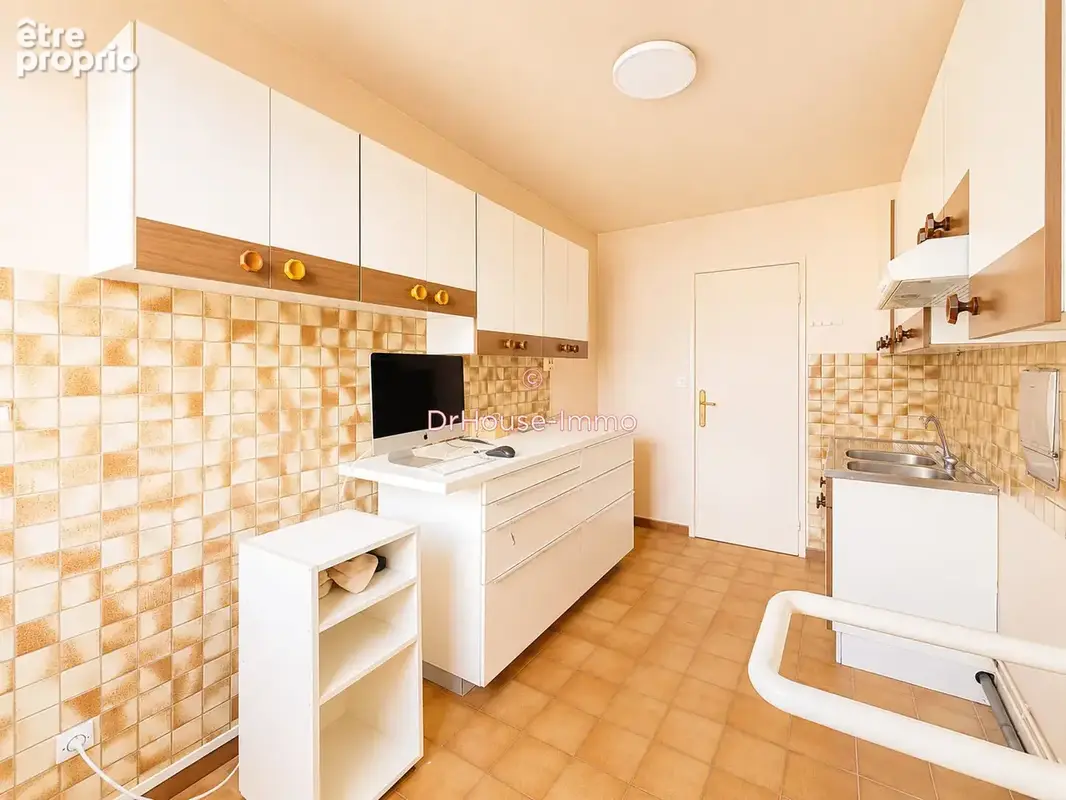 Appartement 101 m² à Paris-19e  - photo 7