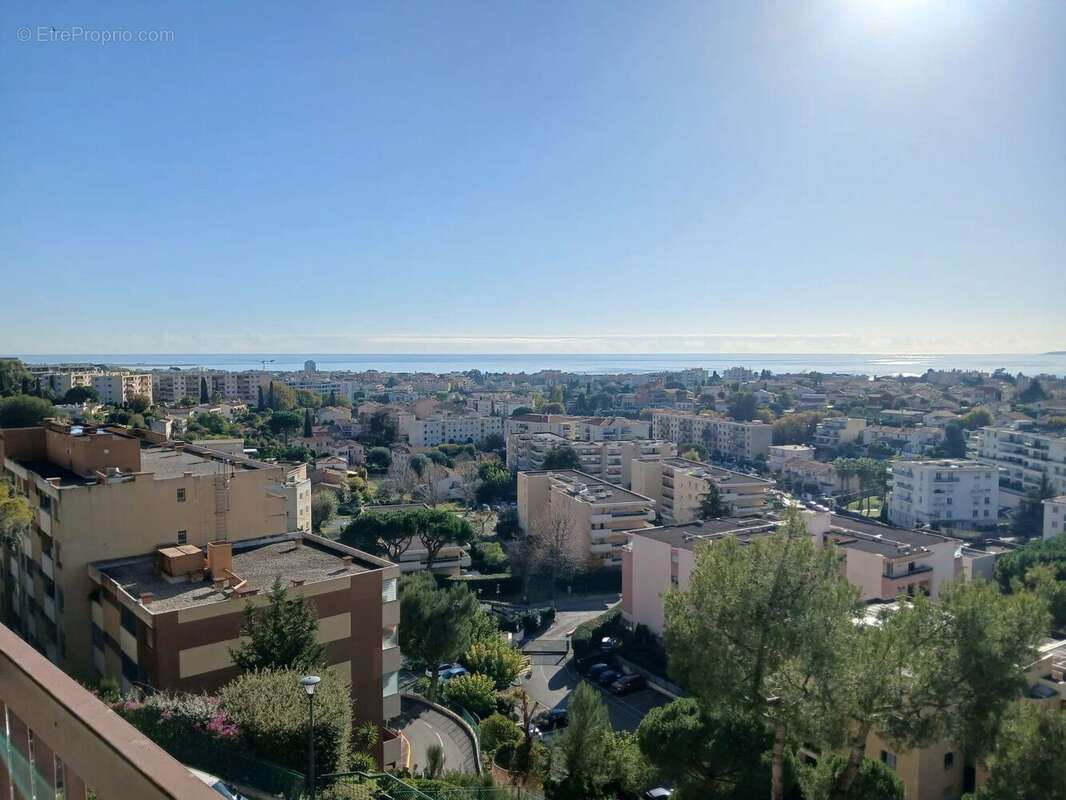 Appartement à CAGNES-SUR-MER