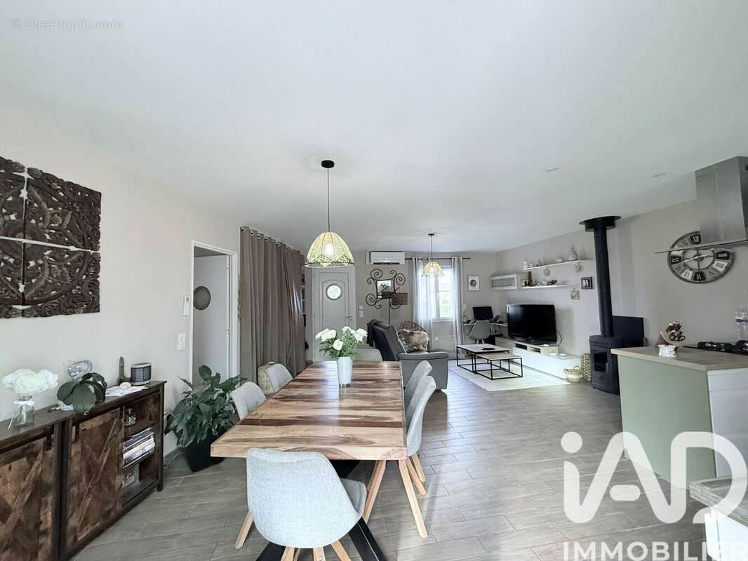 Photo 6 - Maison à SAINT-GERMAIN-ET-MONS