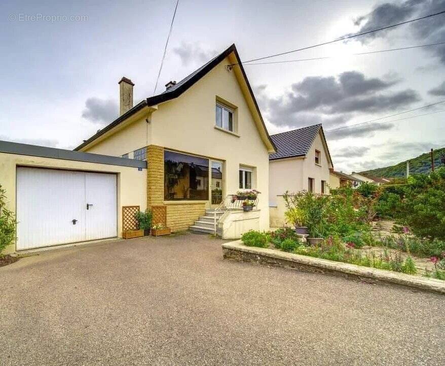 Maison à MARANGE-SILVANGE