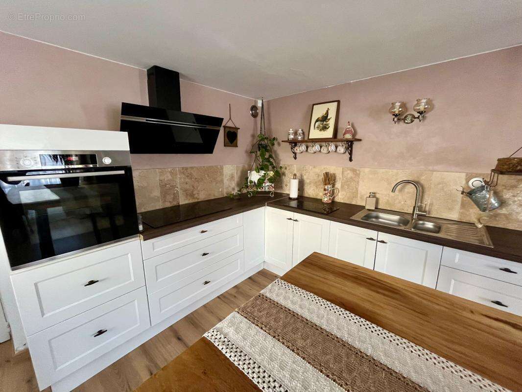 Les magnils reigniers (85) - beugne l'abbe - rarissime maison en pierres renovee 4 chambres avec jardin - photo 11