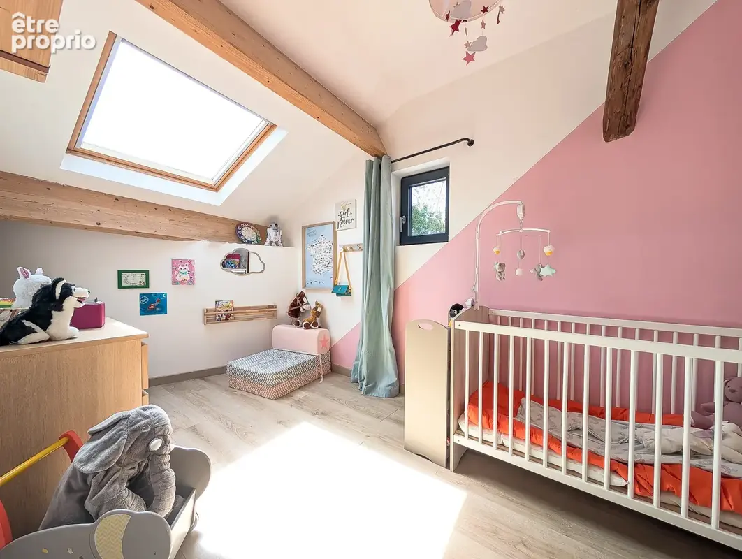 Villa de 140m2 avec 3 chambres en vente à Mareil-Le-Guyon - photo 7